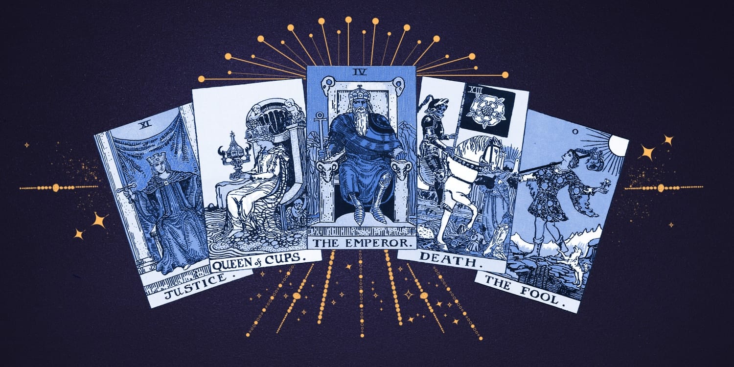The Difference Between a Tarot Reader and Someone Who Reads Tarot cards
